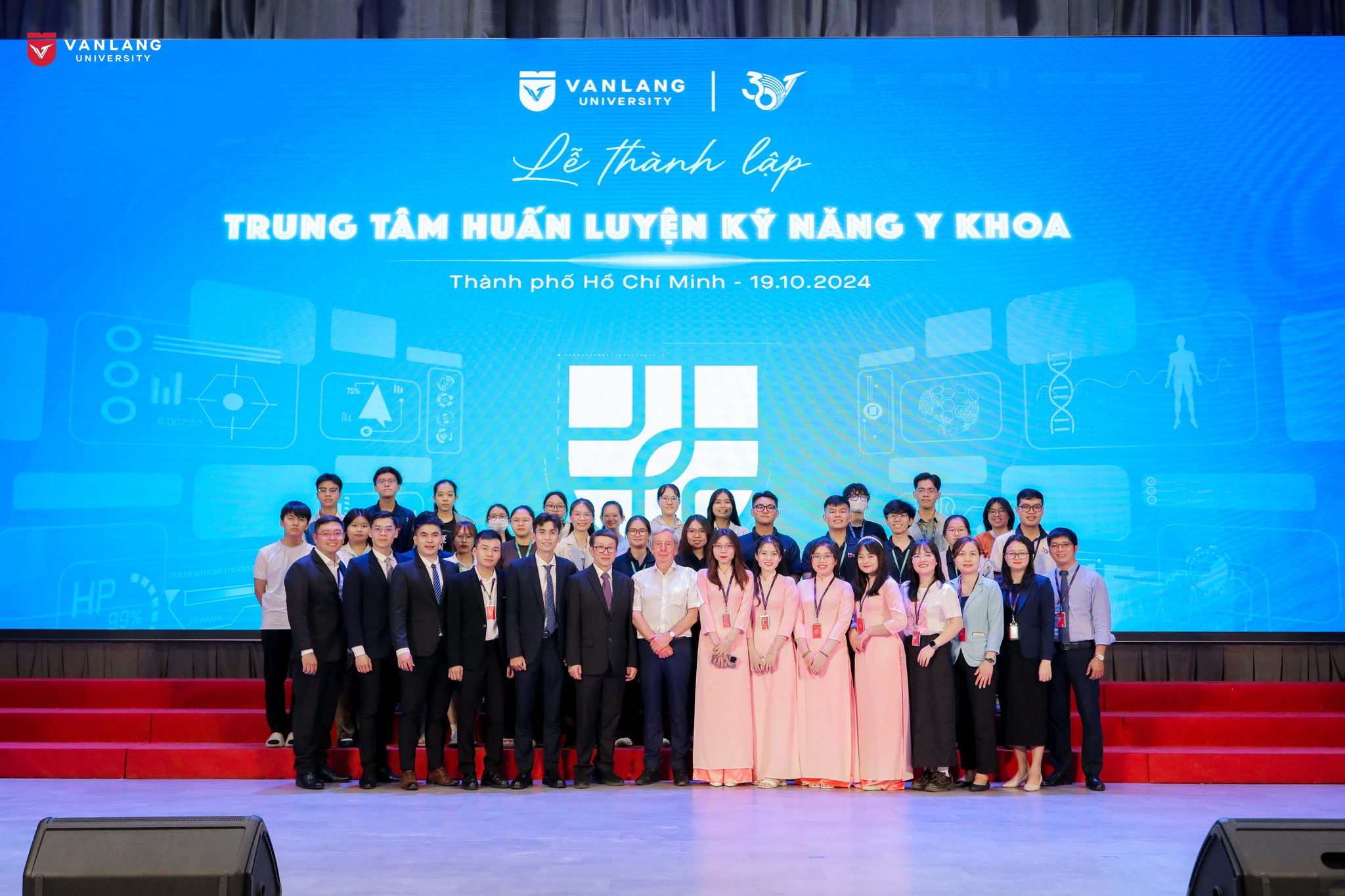 Banner Trung tâm Huấn luyện Kỹ năng Y khoa